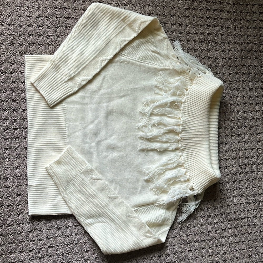 Small ladies cream sweater